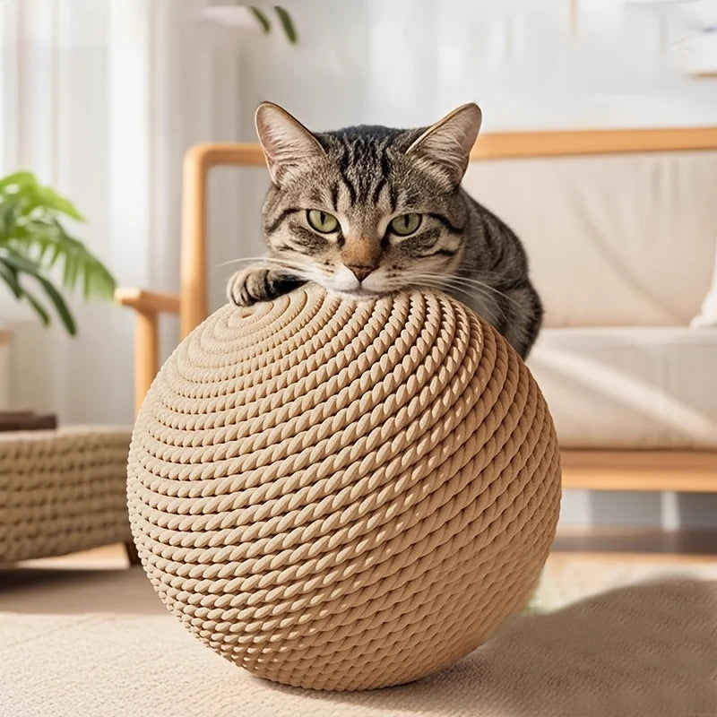 Sisal Cat Ball Toy – Large Rattle Ball for Indoor Play
