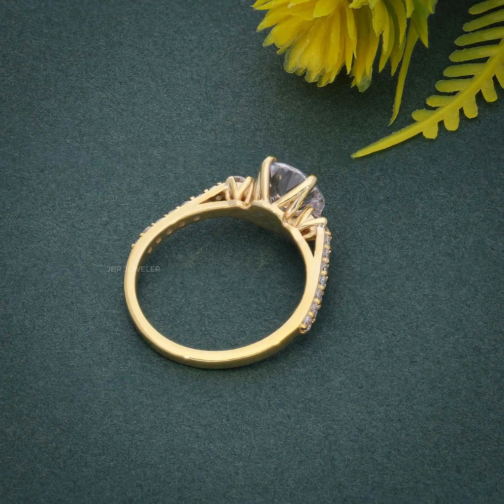 Antique Style IGI Certified VVS Lab Grown Diamond Gold Plated 925 Silver Pave Set Three Stone Engagement Ring For Women Gifts