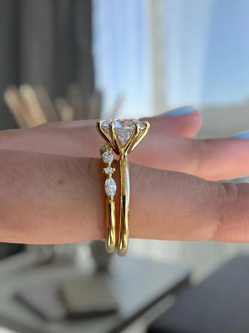 Handmade 14K Gold Marquise And Round Cut Lab Grown Diamond Minimalist Ring Birthdays Fine Party Gift Jewelry For Partner
