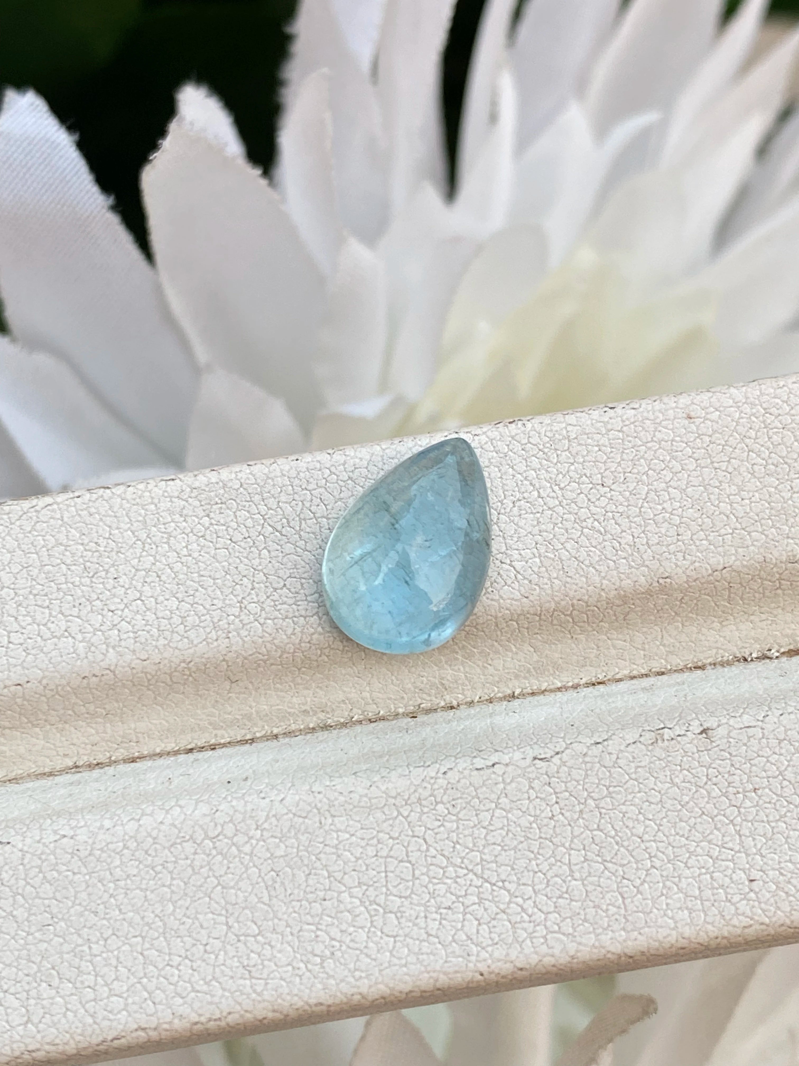 Excellent Natural Top Color Aquamarine Pear Shape Cabochon Stone With Good Luster Loose Gemstone for Making Jewelry 3.42 Carat