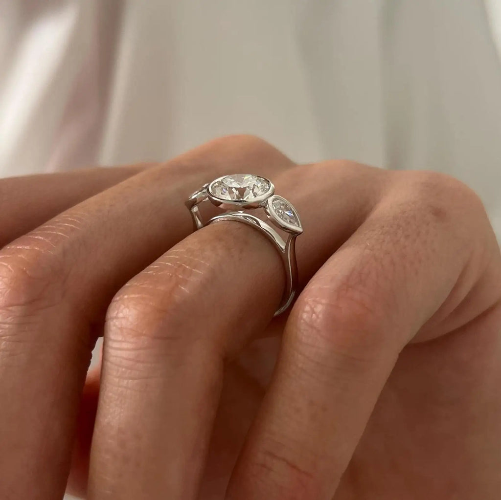 2.02CT Lab Grown Round Cut Diamond Three Stone Ring 14K White Gold With IGI Certified Proposal Engagement Gift for Lovers Charms