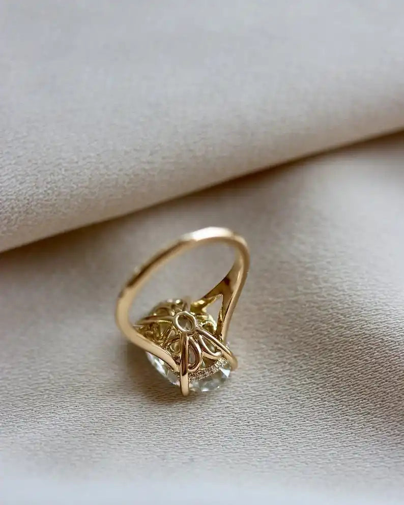 2.11CT Oval Cut Lab Grown Diamond Proposal Ring 14K Solid Gold Promise Engagement Wedding Fine Jewelry Gift for Her