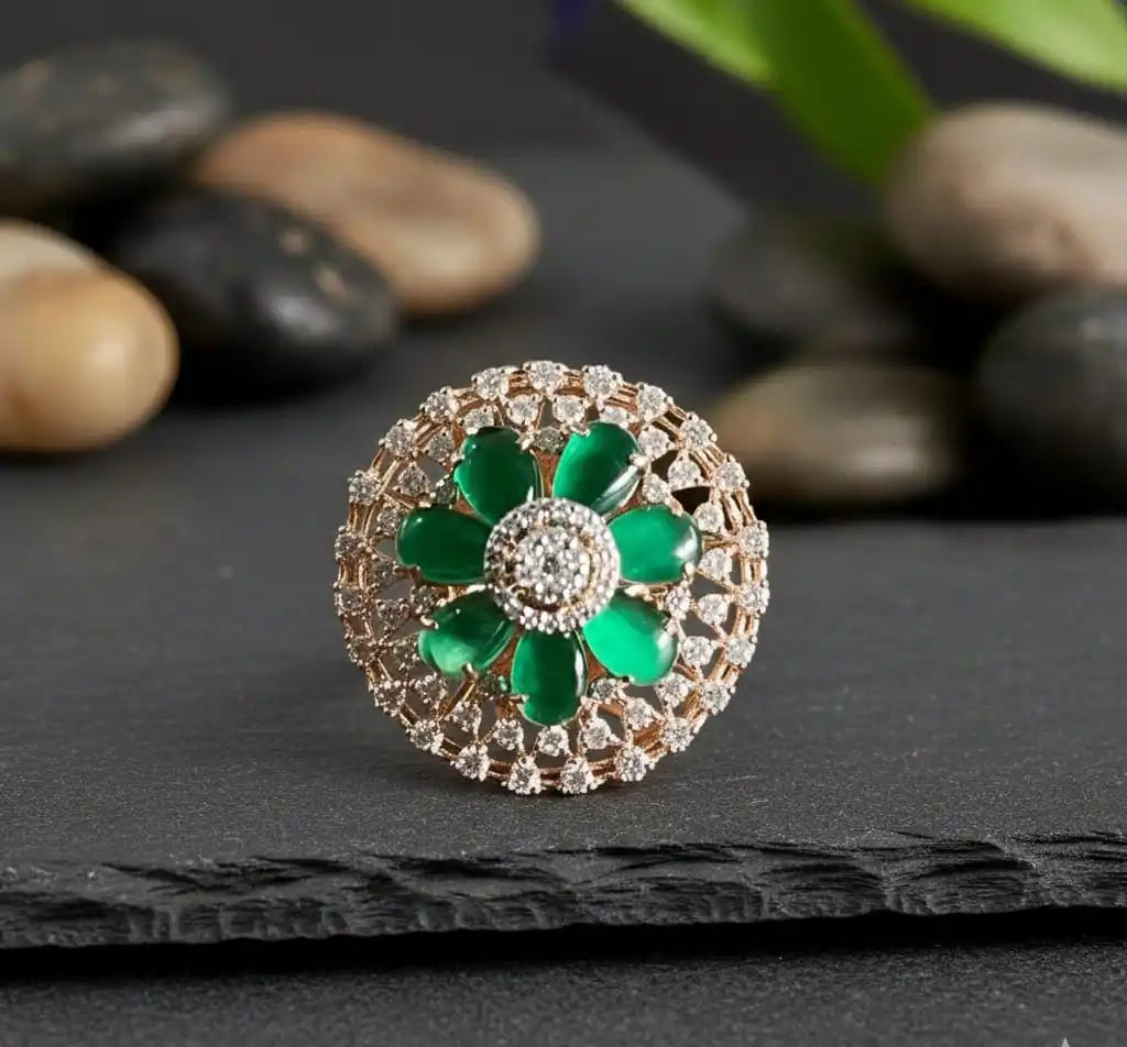Best And Unique Hot Selling Design With Moissanite Diamonds With Green Stone 925 Silver Fine Ring
