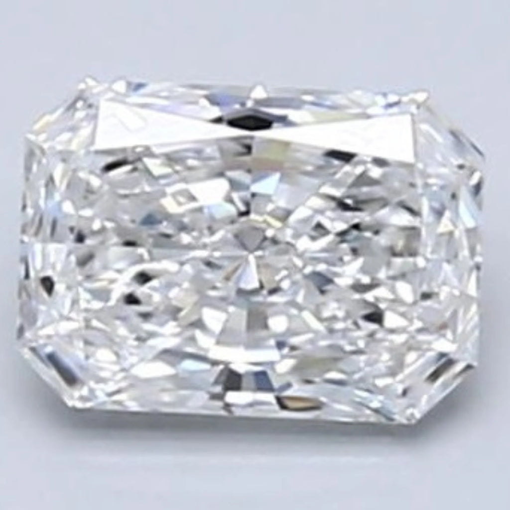 Radiant Cut VVS Clarity IGI Certified Loose EF Color 7-8 Carat Solitaire Synthetic CVD Lab Grown Diamond
