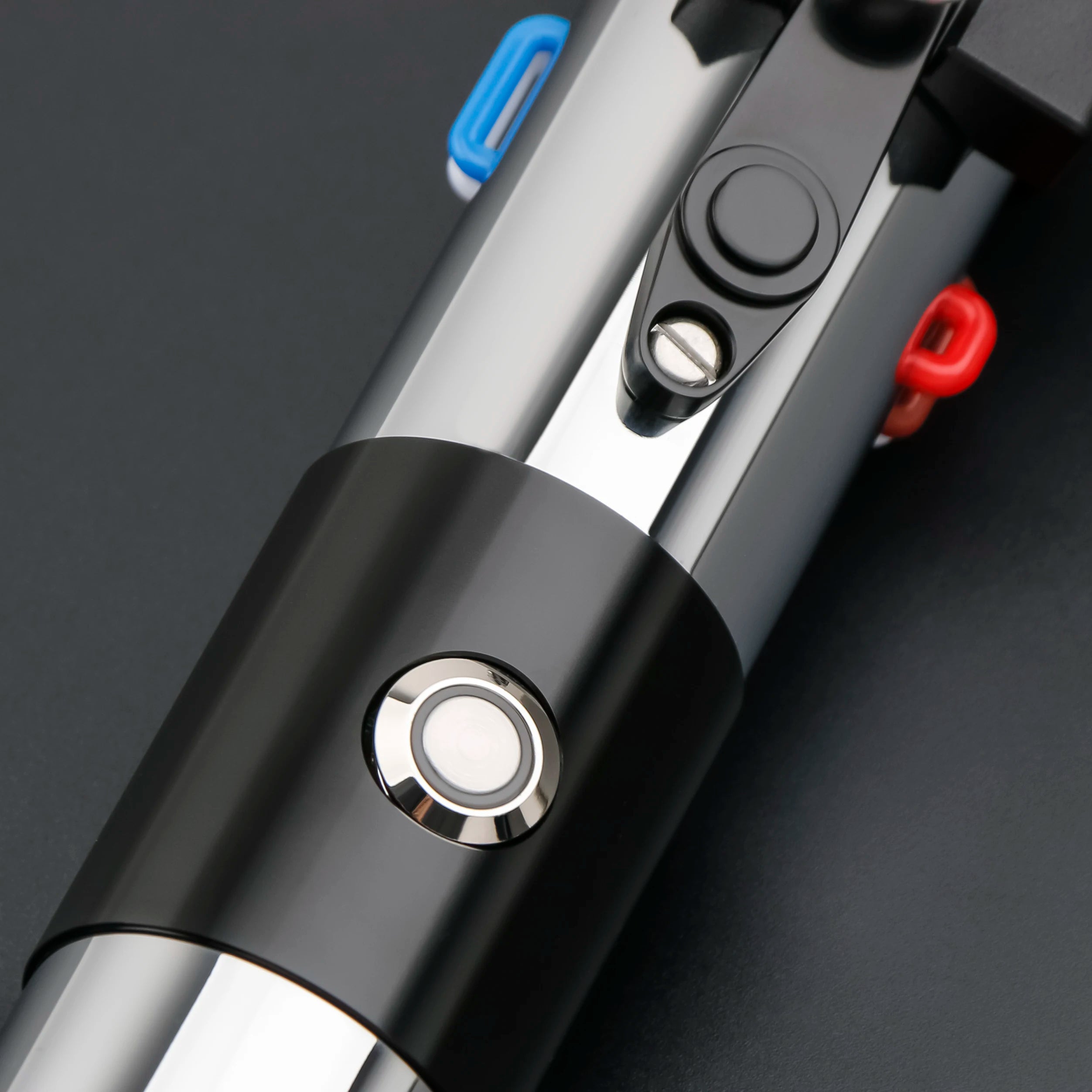 TXQ Darth Vader SE Lightsaber  Luminous Toy 16sound Smooth Swing Combat Skywalke Gift JEDI Sword Metal Force Glow Proffie SNV4