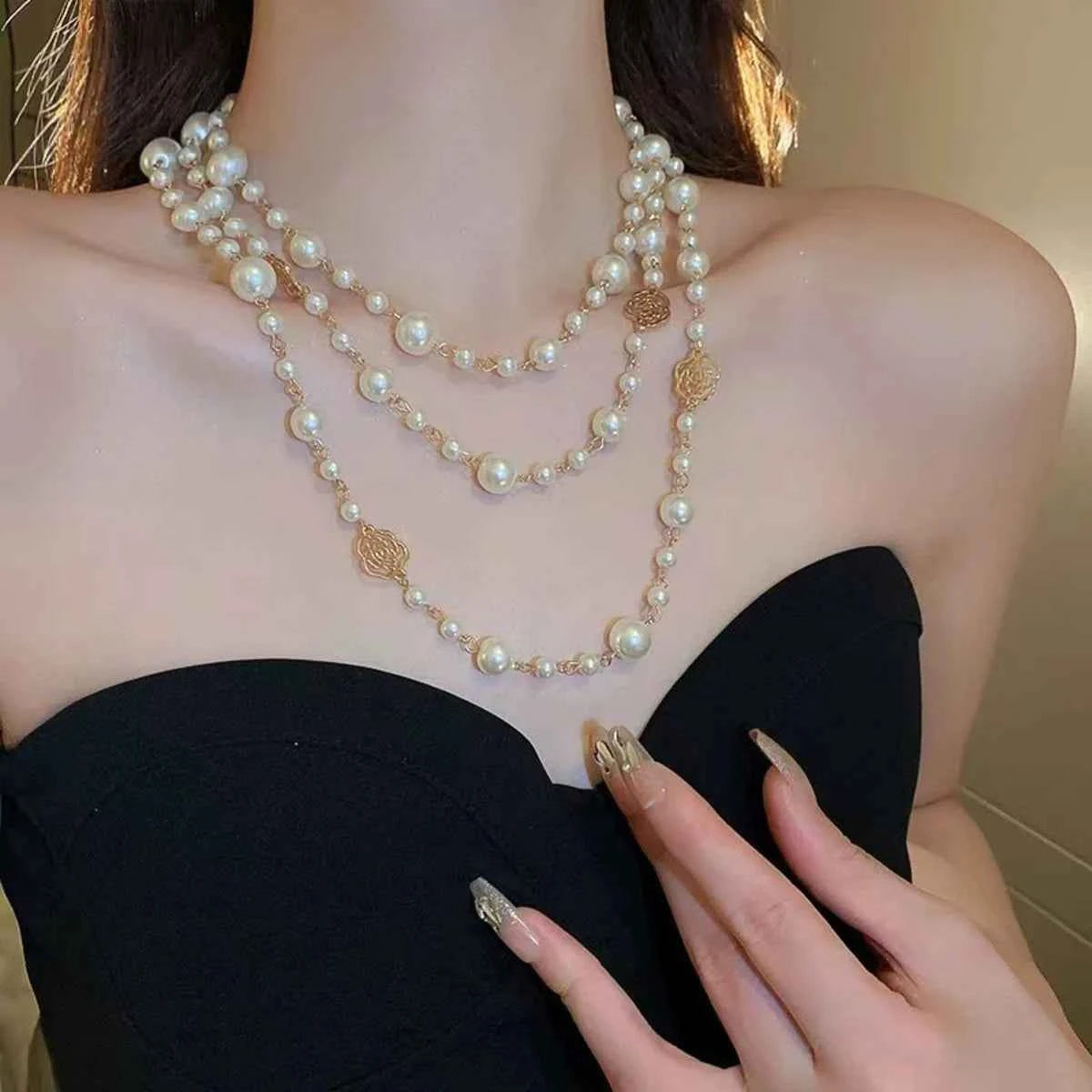 Vintage Lady Camellia Pearls Flower Long Necklace Chain Elegant Double Layers Fashion Jewelry For Women Party Collares de moda