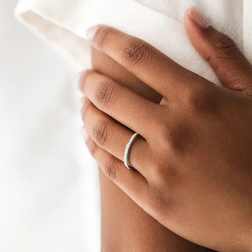 Luxurious 925 Silver Prong Setting Moissanite Wedding Eternity Ring Superior Shine Refined Craftsmanship Classic Sophisticated