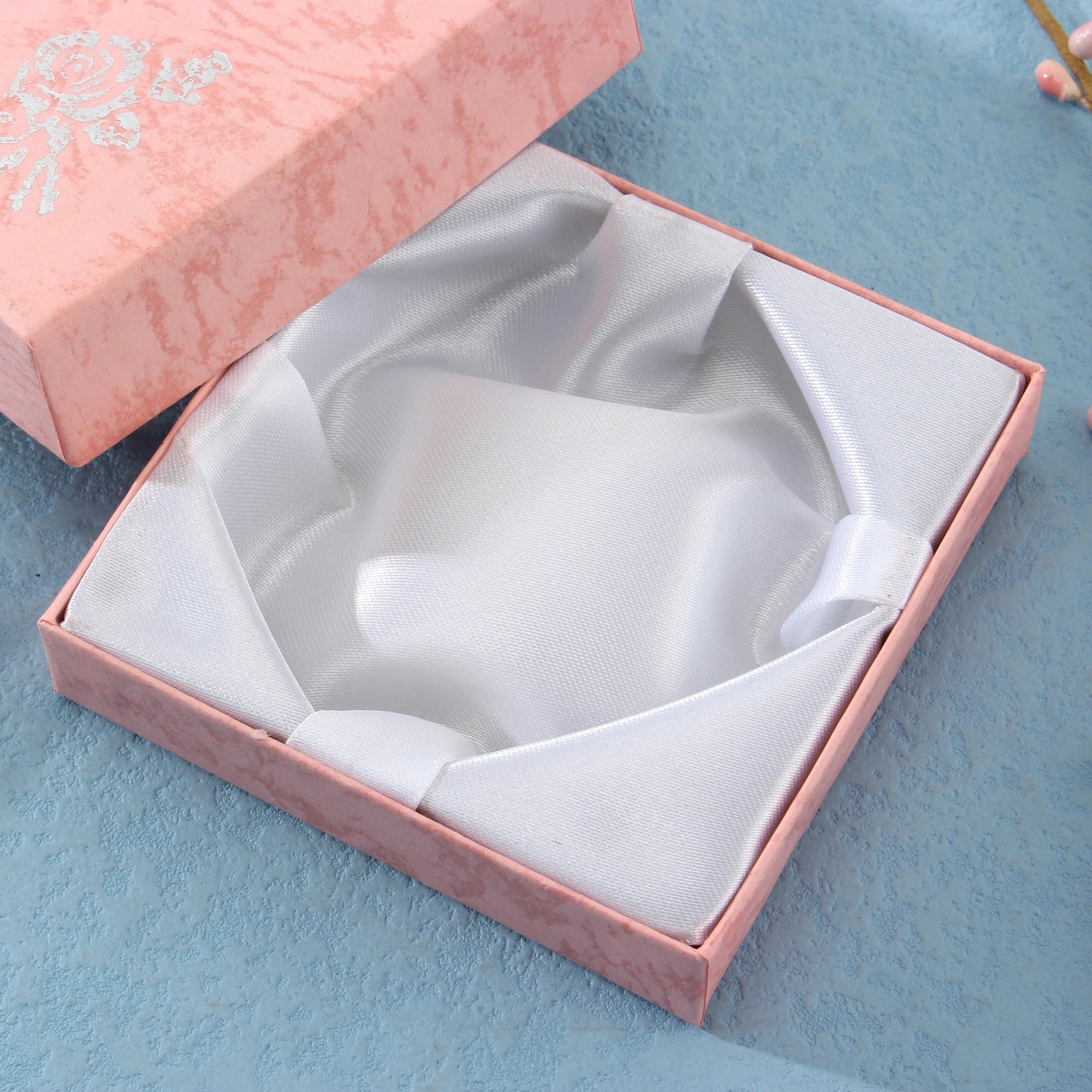 Square Rose Printed Jewelry Packaging Box Bracelet Necklace Storage Case Cardboard Gift Box Jewelry Organizer Case