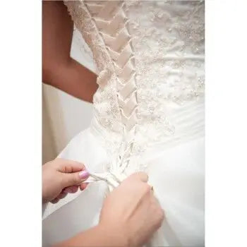 S518A    2025   High Quality Custom Made New Fashion Wholesale Bride Lace Long Sleeve Custom Wedding Dress Bridal Gown