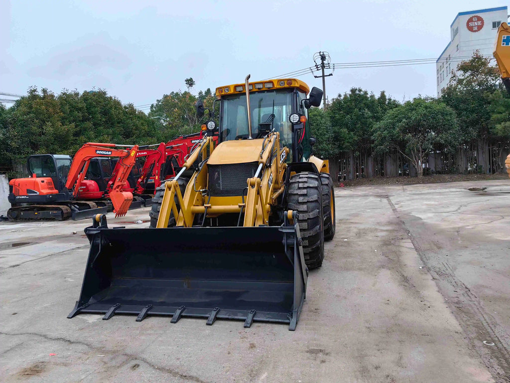 Cheap Price Used JCB Backhoe Loader UK 2023 4x4 Wheel Drive Euro5/EPA Engine High Load Moment for Sale