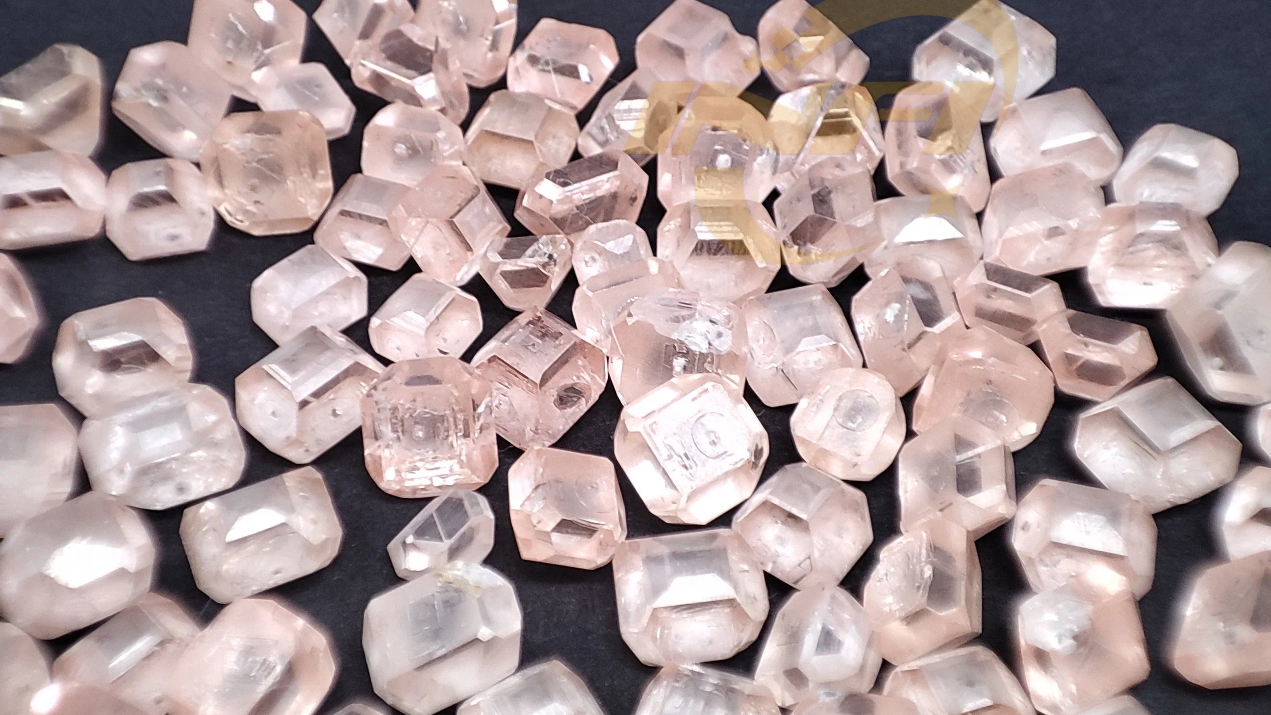 8 Carat Colour pink Cvd Diamond Price