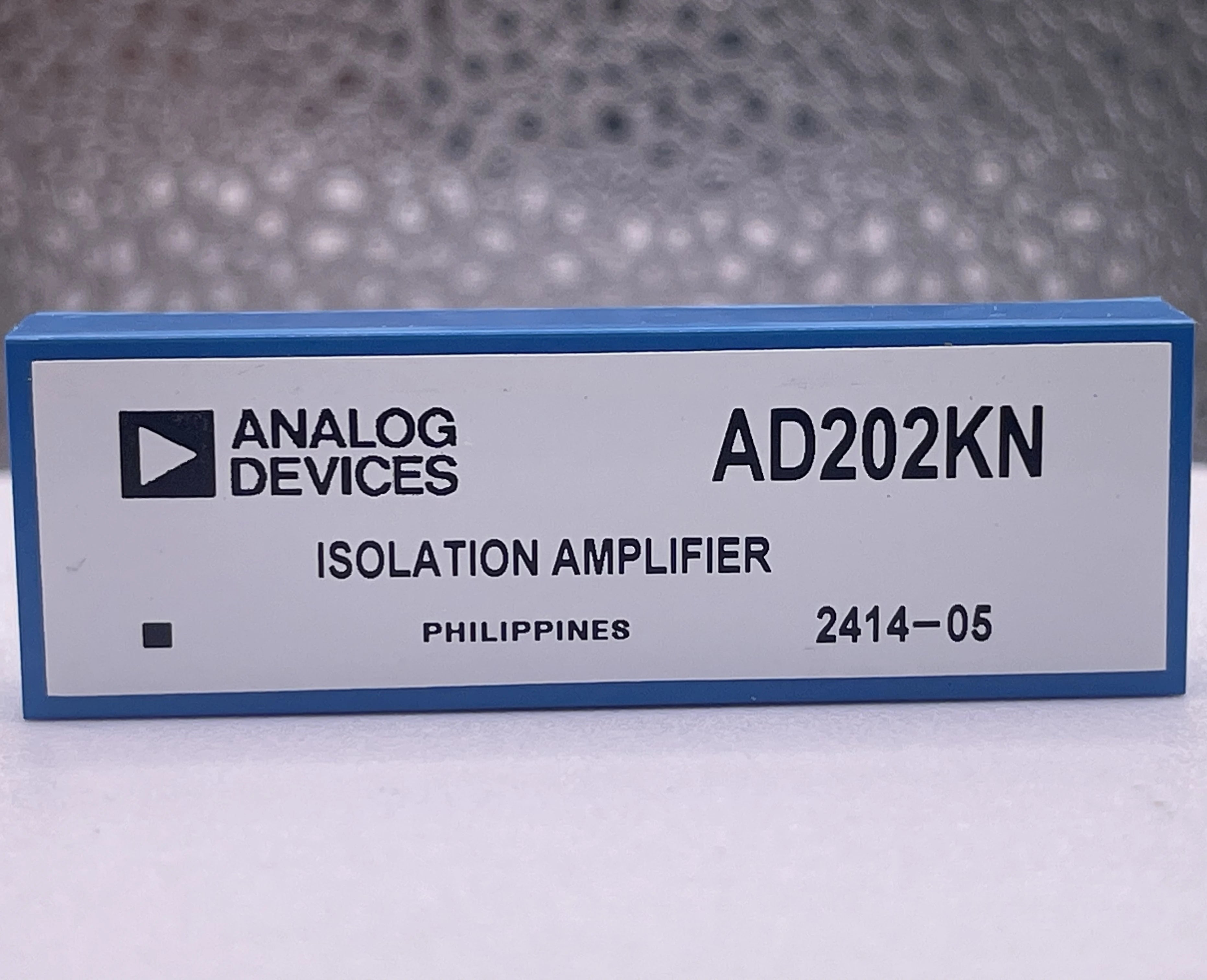 Analog Devices AD202KN Signal Isolation Devices Integrated Circuits Linear Amplifiers Instrumentation, Op Amps, Buffer Amps