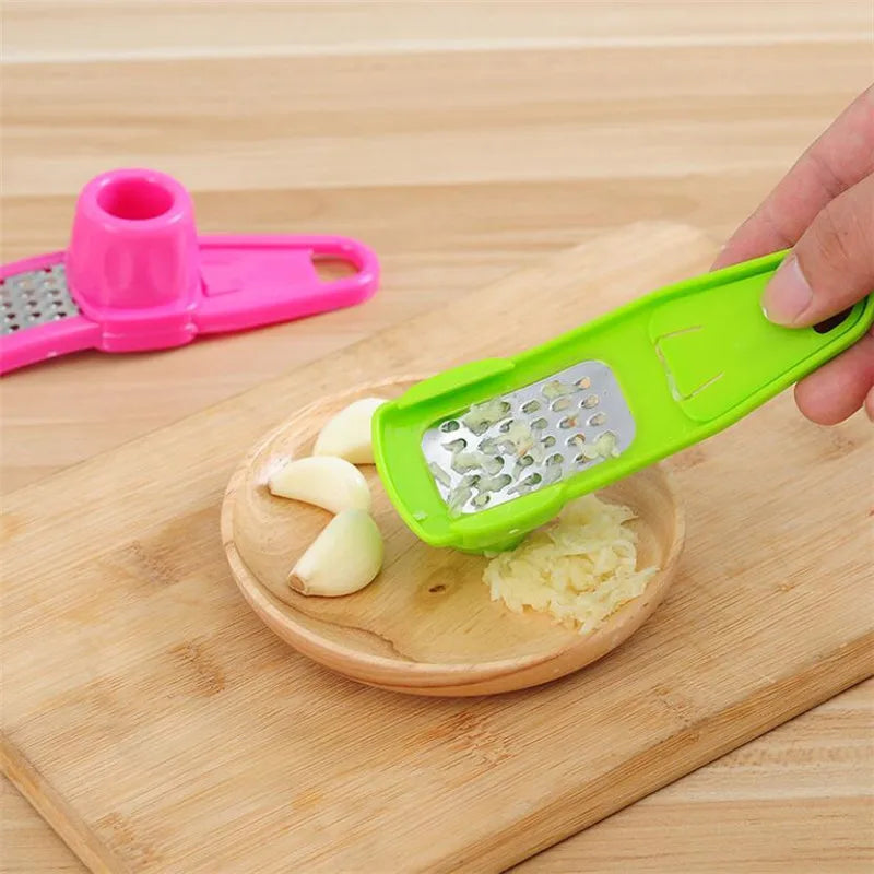 Candy Color Kitchen Accessories Plastic Ginger Garlic Grinding Tool Silicone Peeler Slicer Cutter Grater Grinder