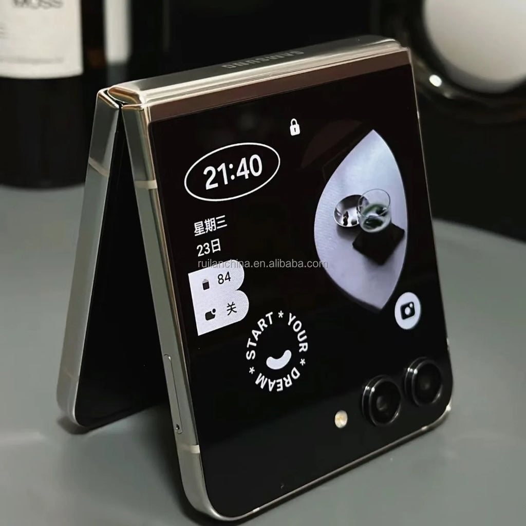 Low Price Flip5 Phone Original SAM Version Unlocked Wholesale Flip Phone Fold 2 3 4 5 6 Mobile Phone