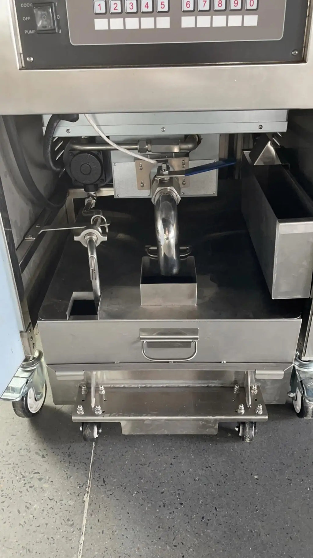 TENSHINE PFE-591 Big Capacity Auto Chicken Fryer Machine Pressure/chicken Fryer Henny Penny 8 Heads 8 HD Electric 100 Kpa 50L