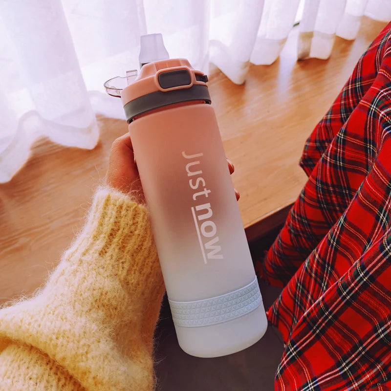 600ml New Fashion Water Bottle Free Shipping Items Portable Outdoor Shaker Sport Cute Drinking Plastic Water Bottles For Girls