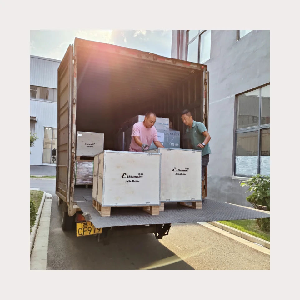 Three Boilers Brewing Head Electric Control Commercial Two Cup Espresso Coffee Machine Commercial Espresso Coffee Machine