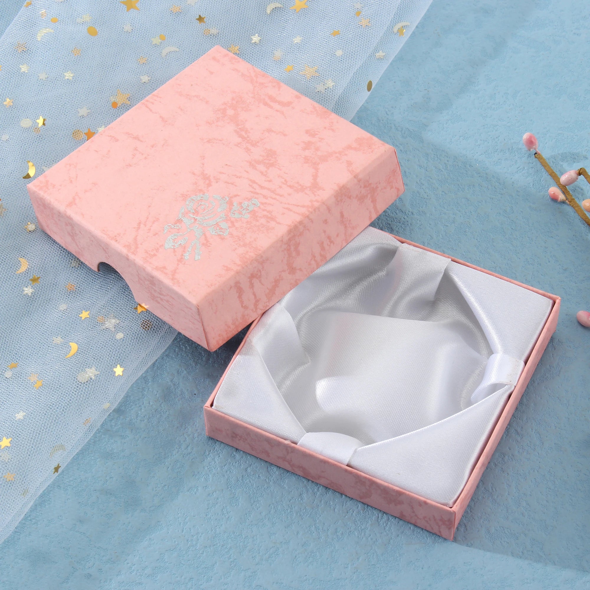 Square Rose Printed Jewelry Packaging Box Bracelet Necklace Storage Case Cardboard Gift Box Jewelry Organizer Case