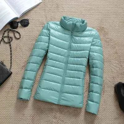 90% Ultra-light Plus Size Thin Down Jacket Women 2020 Autumn Winter Slim Short Hooded Warm White Duck Down Coat Women Outerwear
