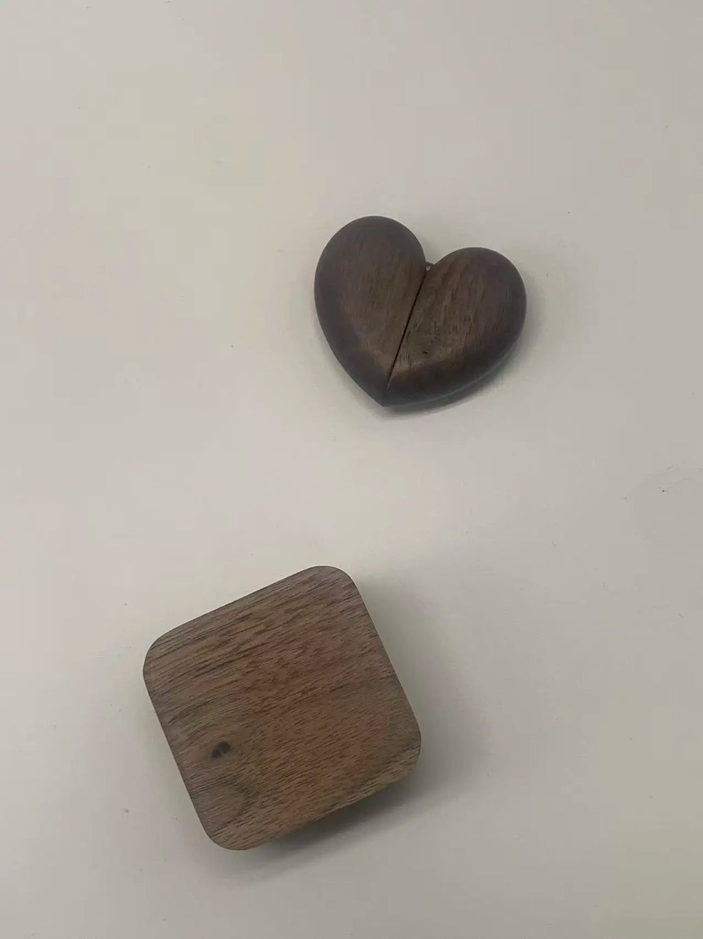 USA Free Shipping 12 Pcs Pack Magnetic Walnut Wooden Ring Box Jewelry Box Wedding Ring Box Ring for Storage Box Proposal Gift