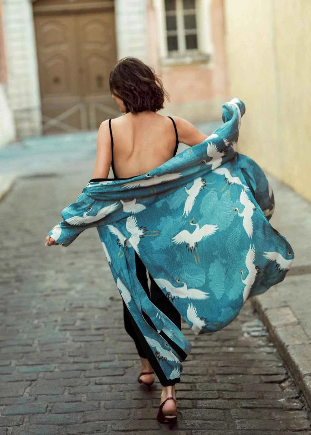 Embroidery Kaftan Beach Tunic Beach Cover up Saida de Praia Swimsuit Women Bikini cover up Pareo Sarong Beachwear Q882
