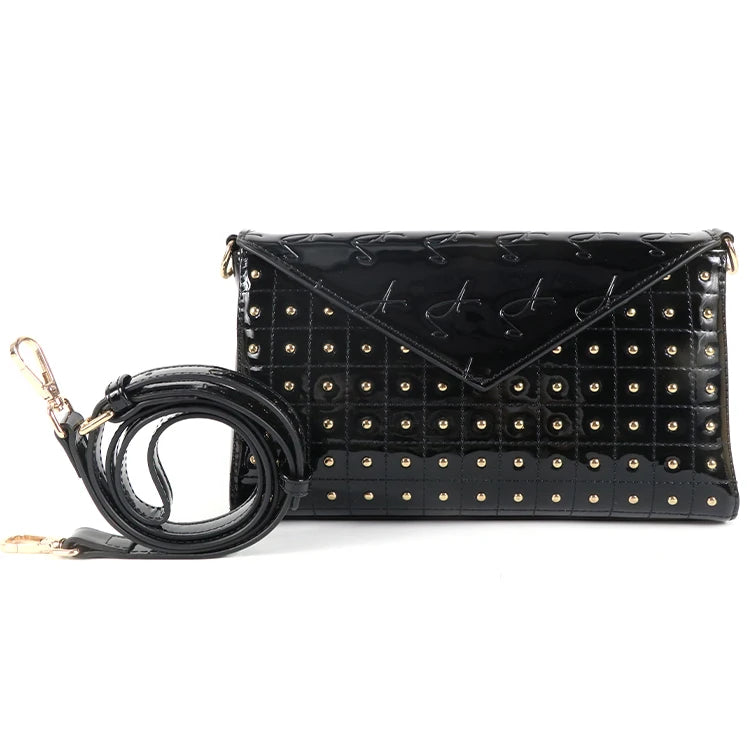 Dark Punk Style PU Leather Handbag Rivets Wristlets Clutch Purse Chains Letter Waterproof Fashionable Winter Accessories