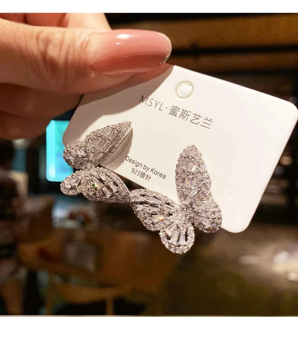 2023 New Butterfly Zircon Earrings Women's Korean Luxury Jewelry Literary Style Earrings Net Red Temperament Simple New Earrings