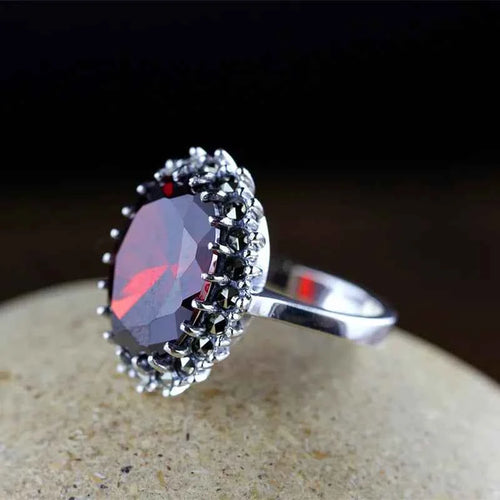 BOCAI S925 pure silver ornaments Thailand Thai silver technology claw with ms garnet ring Woman's silver ring
