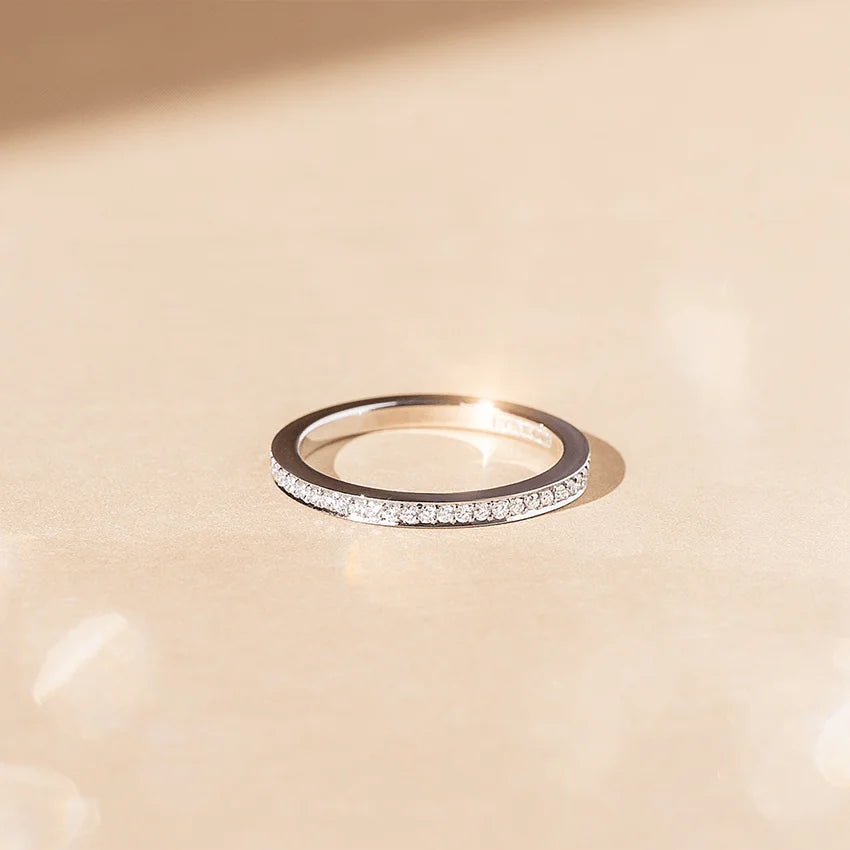 Luxurious 925 Silver Prong Setting Moissanite Wedding Eternity Ring Superior Shine Refined Craftsmanship Classic Sophisticated