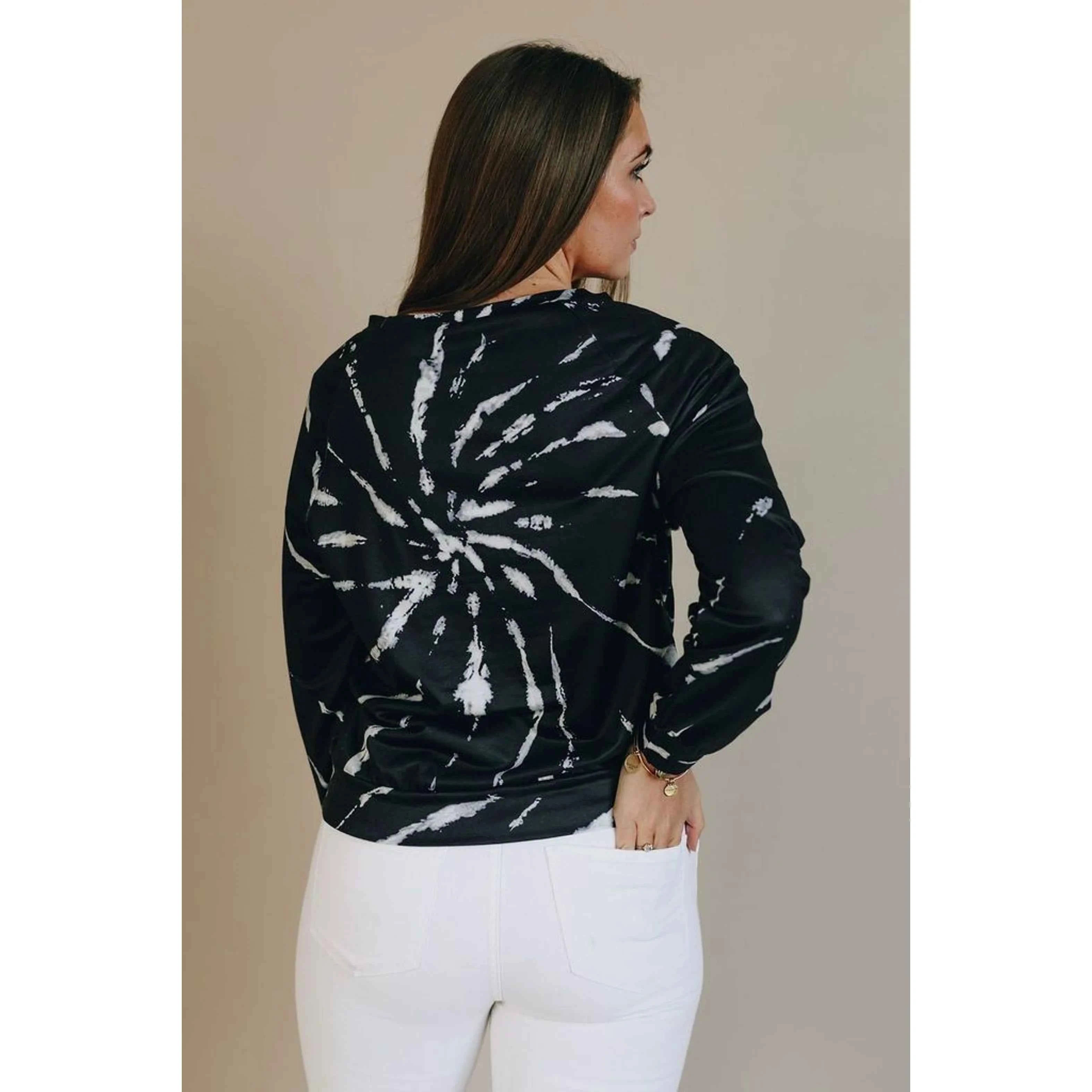 TD Casual Tie Dye Top in Hint of Color