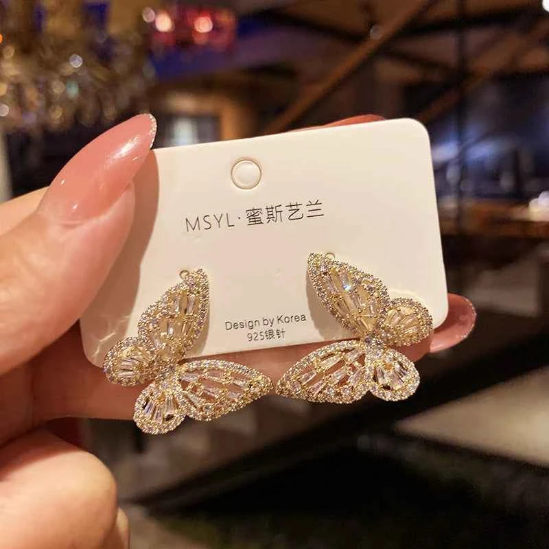 2023 New Butterfly Zircon Earrings Women's Korean Luxury Jewelry Literary Style Earrings Net Red Temperament Simple New Earrings