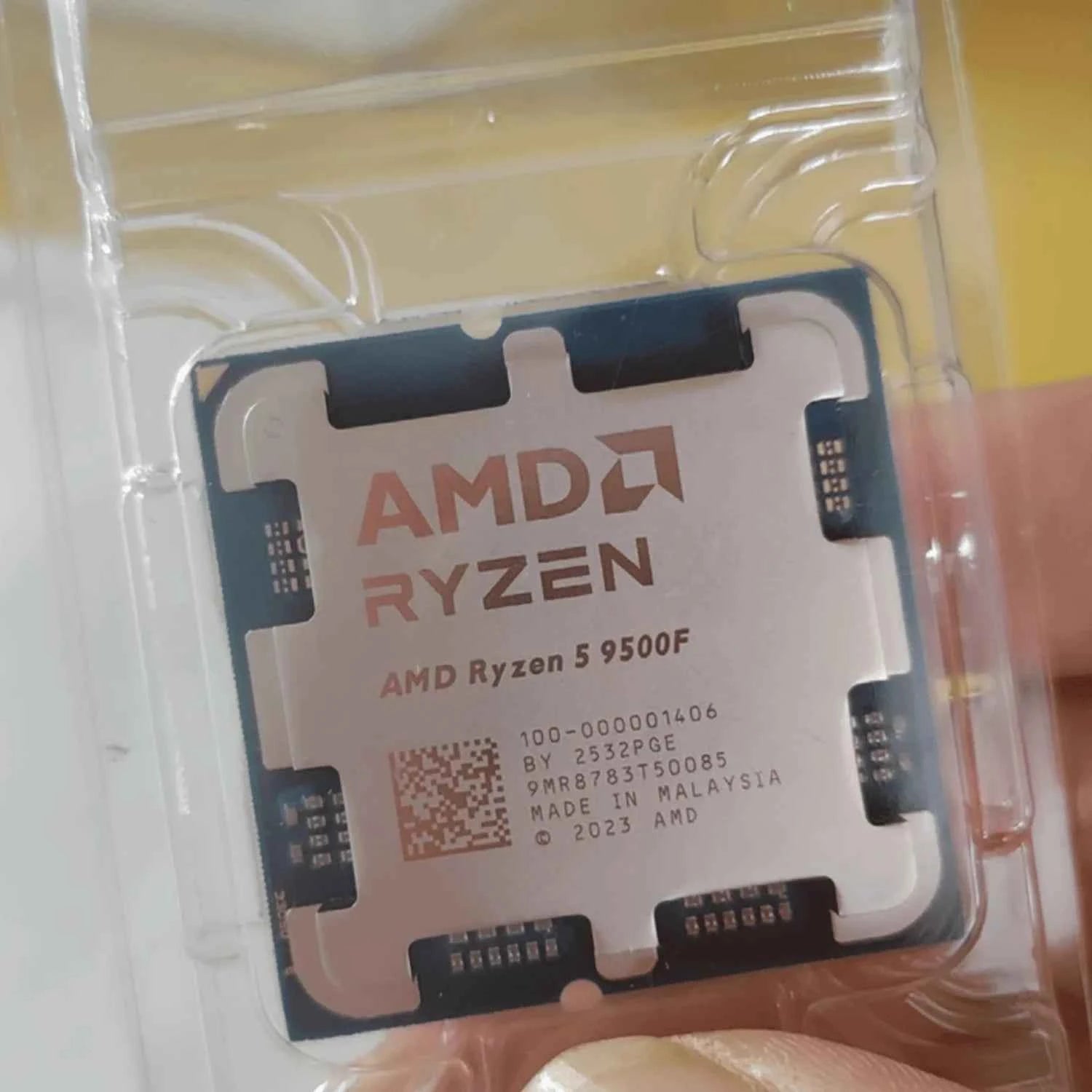 CPU AMD Ryzen 5 9500F 6-Core 12-Thread Unlocked Desktop Processor AMD Ryzen 5 9600x 9600 AMD Processor Socket AM5 DDR5