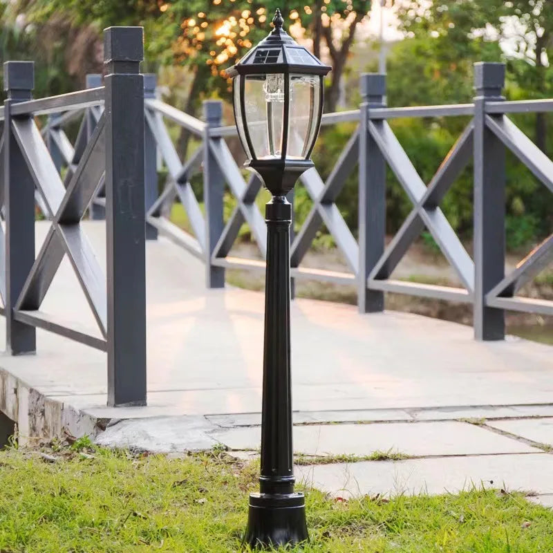 Hot Selling Cast Aluminum LED Courtyard Home Stay Lamp Classic Lamp Post With Outdoor Lighting Garden Lamp