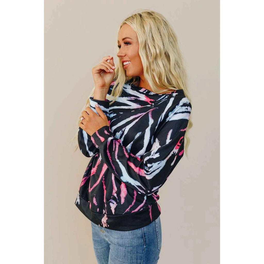 TD Casual Tie Dye Top in Hint of Color