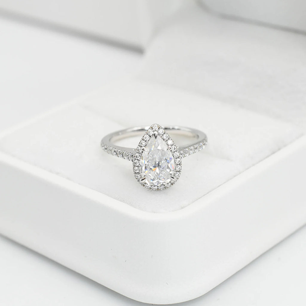MaiYi Custom Design 9/10/14/18k Gold Lab Grown Diamond 1.5CT Pear Brilliant Cut Halo Moissanite Engagement Jewelry Wedding Ring