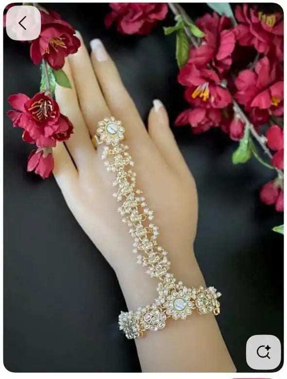 18Kt White Gold Pear Marquise Diamond Bracelet 54 Stones 9.029Ct High Jewelry Luxury Designer Statement Bridal Party Wear Luxe