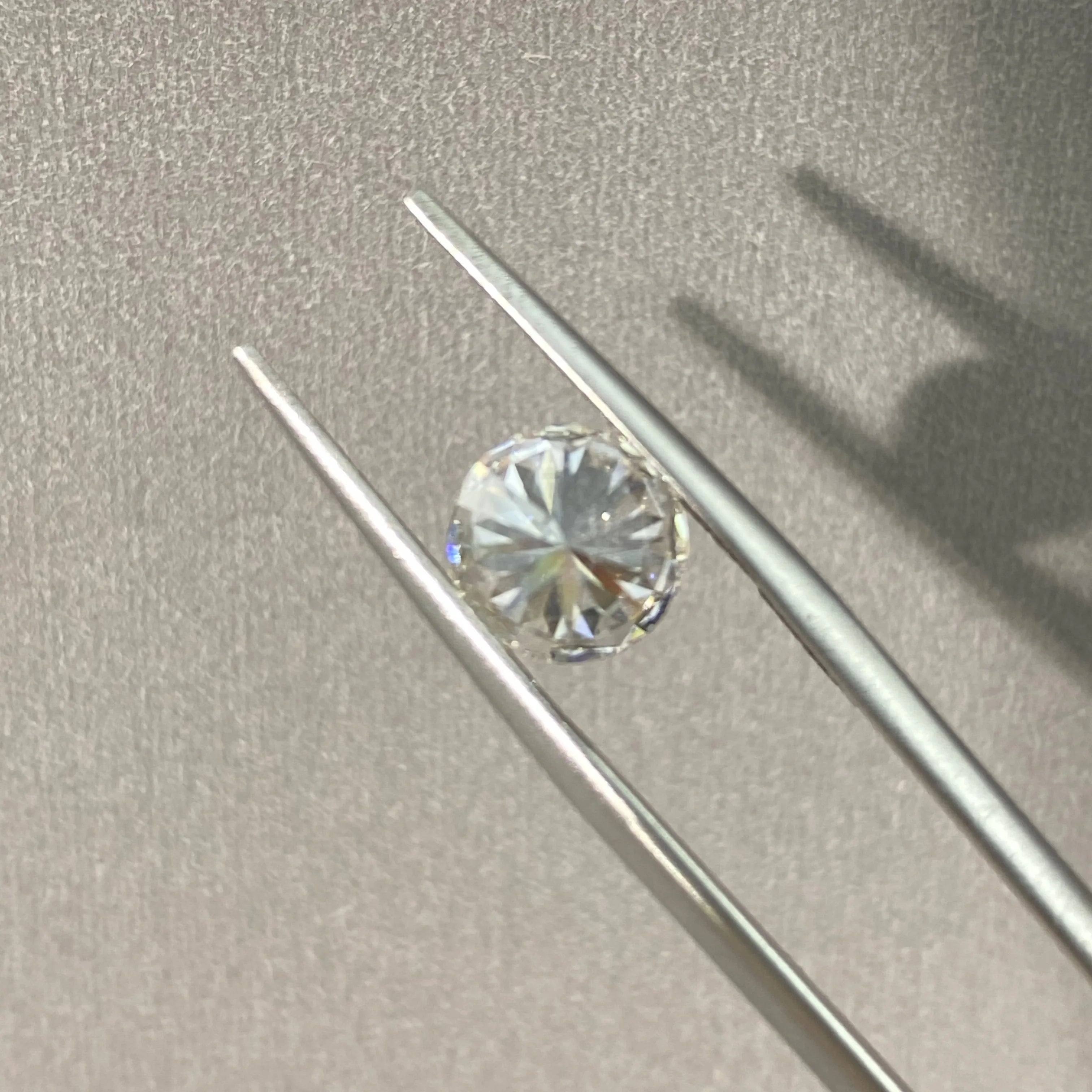 2CTS Round Shape CVD Lab Grown Diamond