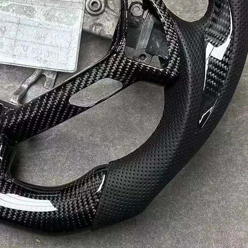 Wholesale Carbon Fiber Perforated Leather Steering Wheel for Infiniti G27 G37 Cheap High Quality Car Accessory