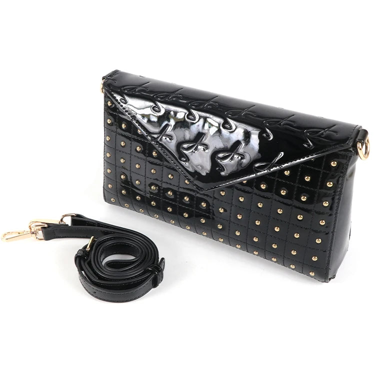 Dark Punk Style PU Leather Handbag Rivets Wristlets Clutch Purse Chains Letter Waterproof Fashionable Winter Accessories