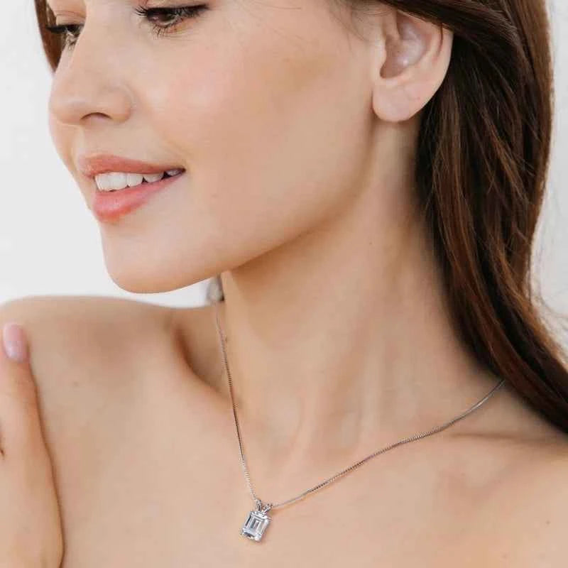 Free Shipping 925 Silver 7*9mm 2.5ct Emerald Pendant Necklace with Link Chain-Trendy Wedding Engagement Gift Jewelry for Women