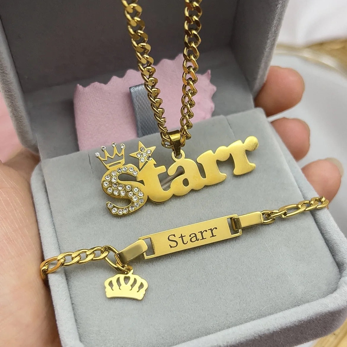 QIUHAN Bespoke Children Necklace Custom Crowned Child Name Jewellery Set