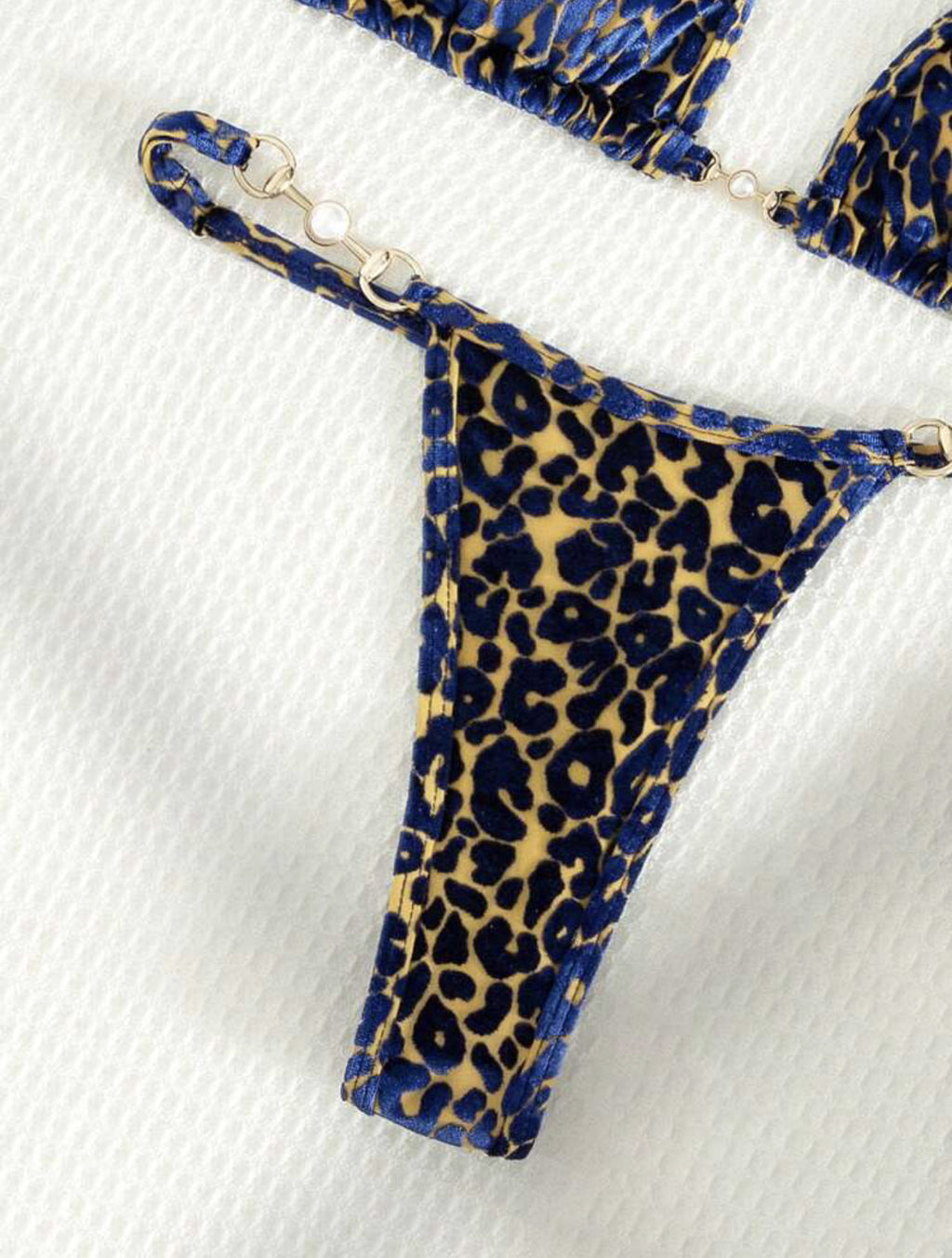 2025 European and American New Sexy T-Shaped Pearl Leopard Print Special Fabric Swimsuit Bikini Bikini Cross-Border