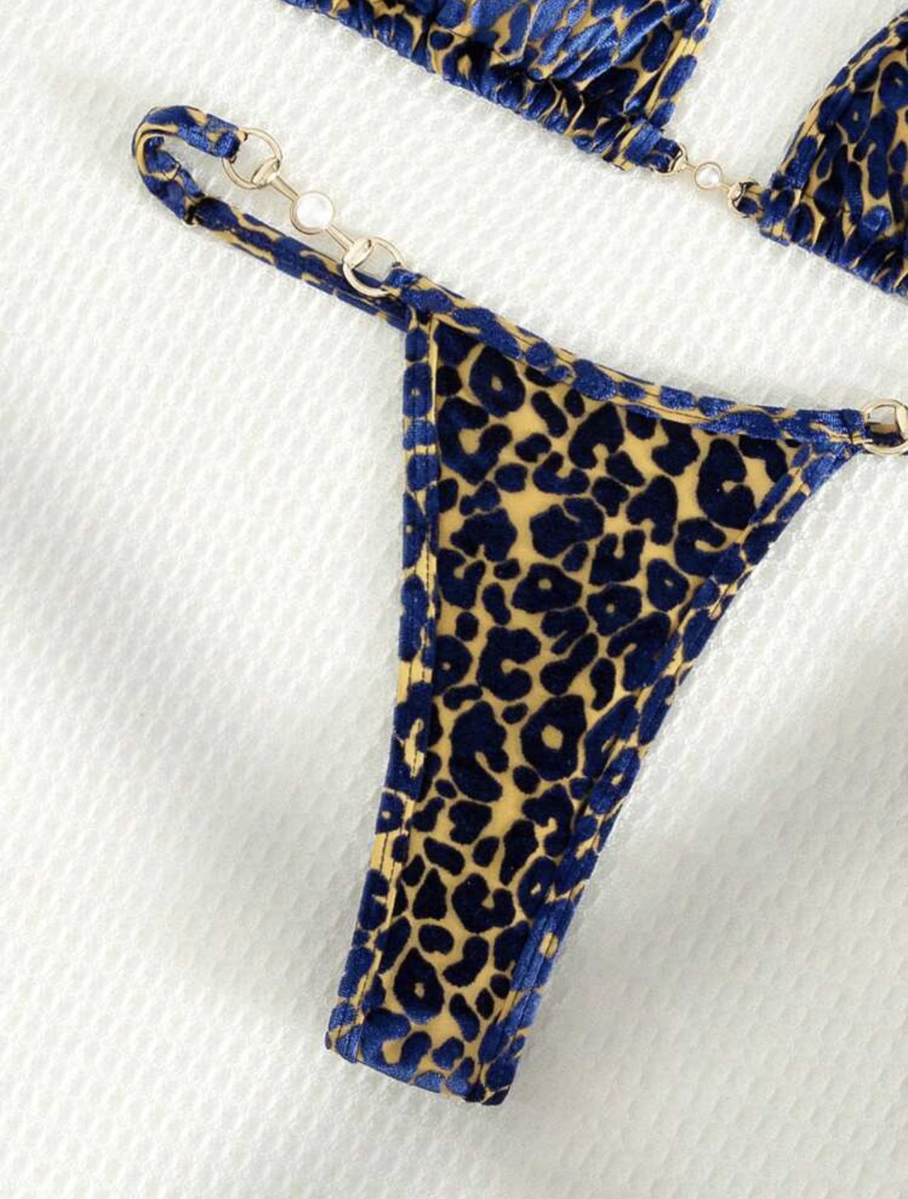 2025 European and American New Sexy T-Shaped Pearl Leopard Print Special Fabric Swimsuit Bikini Bikini Cross-Border