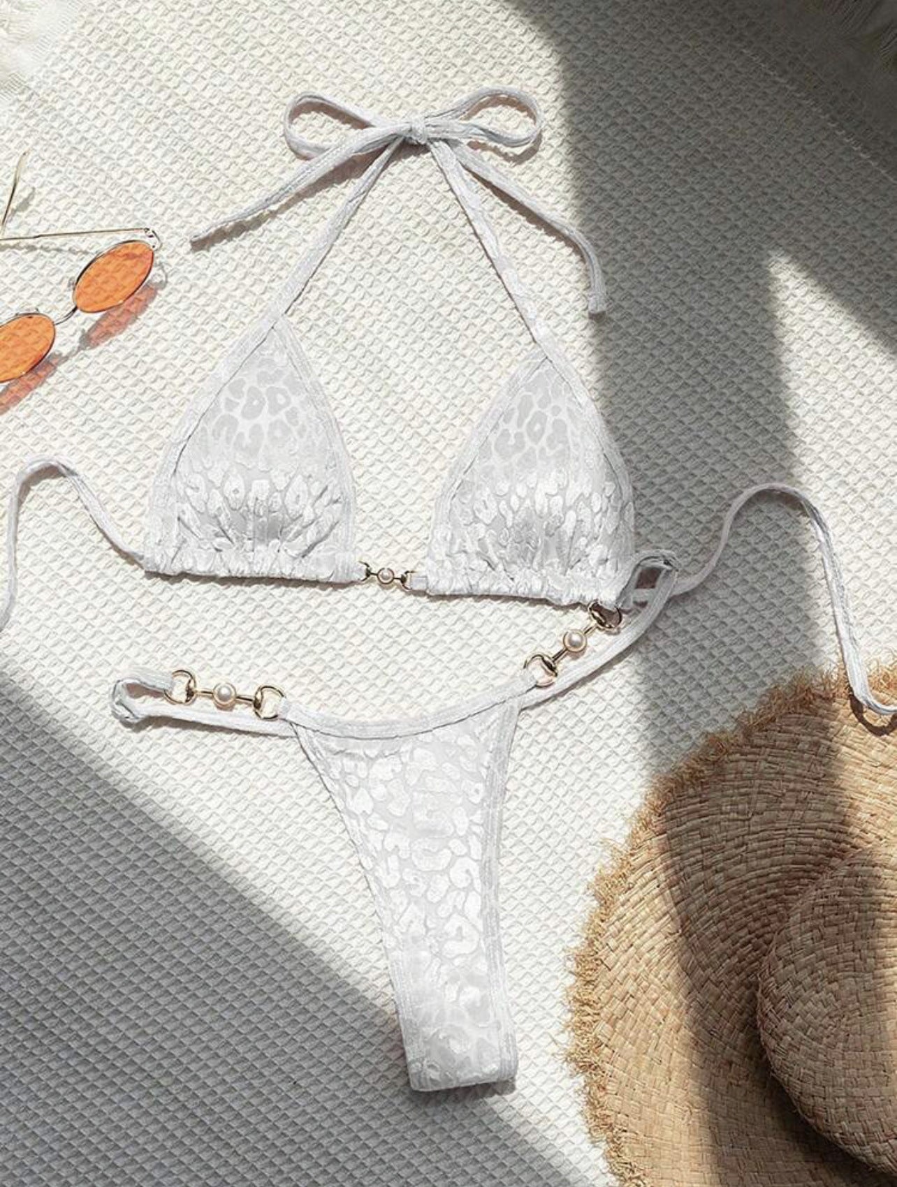 2025 European and American New Sexy T-Shaped Pearl Leopard Print Special Fabric Swimsuit Bikini Bikini Cross-Border