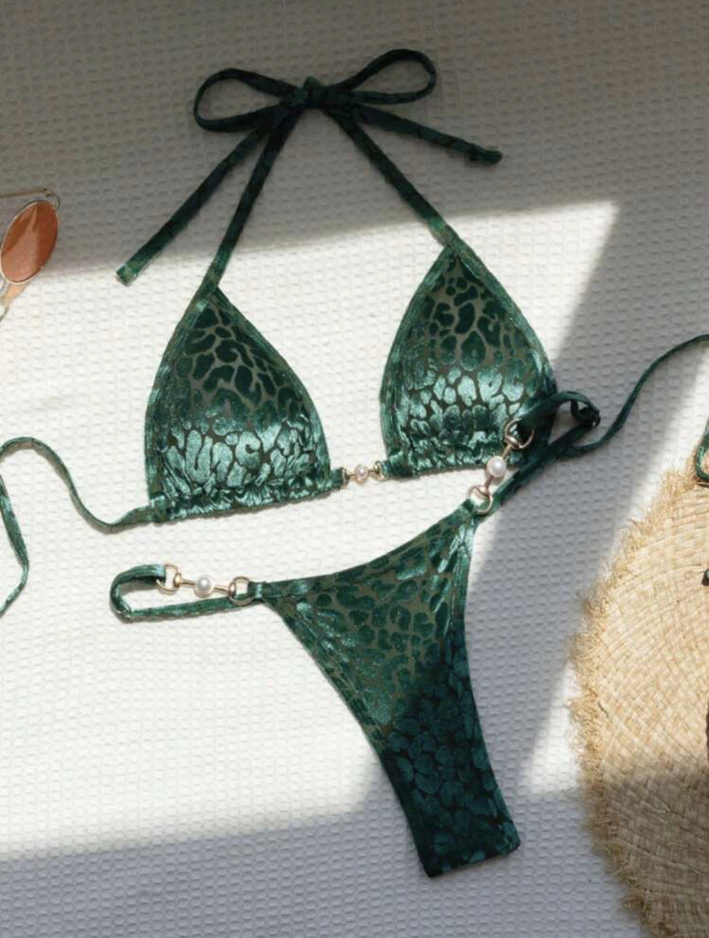 2025 European and American New Sexy T-Shaped Pearl Leopard Print Special Fabric Swimsuit Bikini Bikini Cross-Border