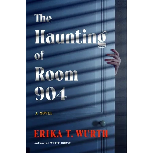 The Haunting of Room 904 - Paperback