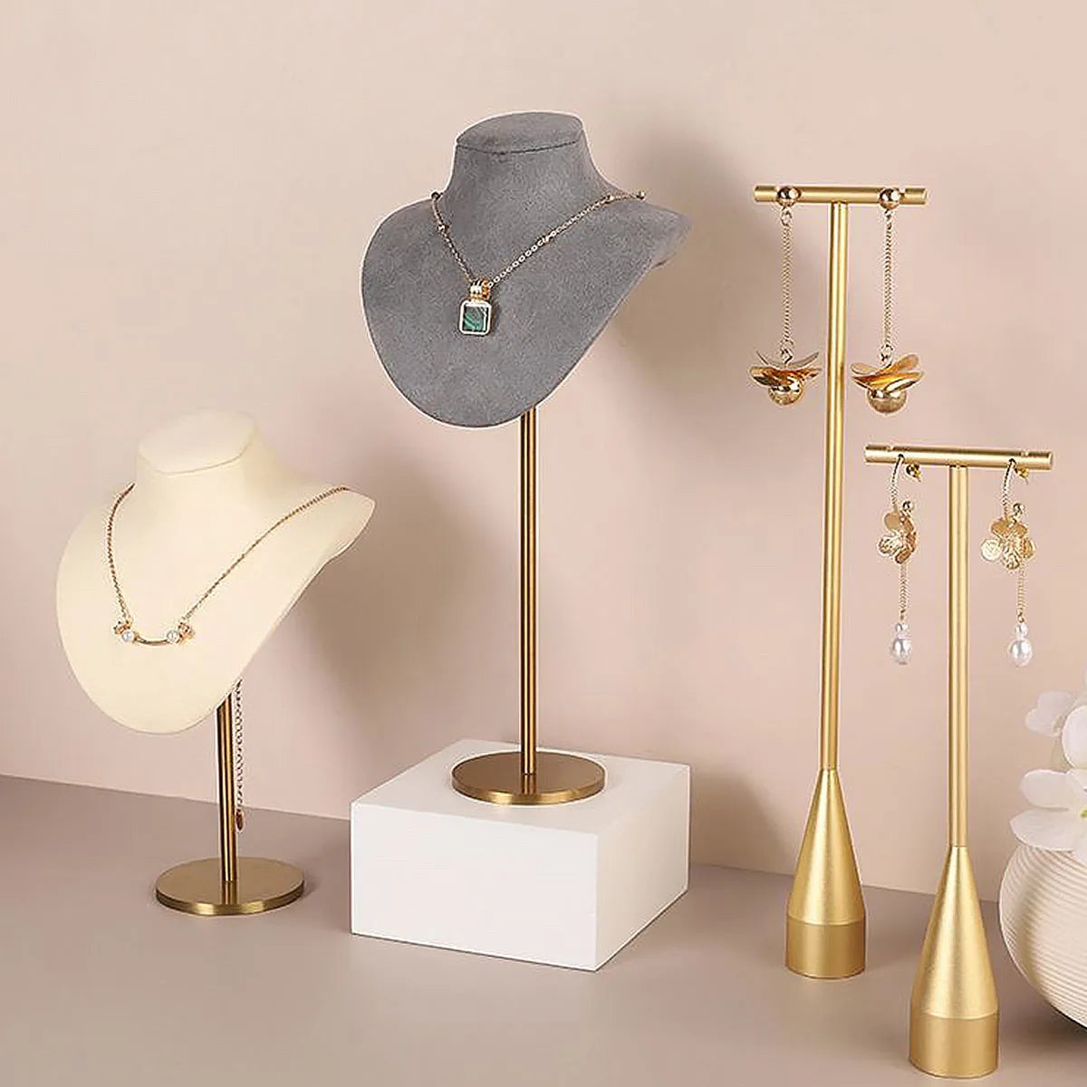 Jewelry Stand Display Necklace Holder T-Bar Plated Metal Tabletop Jewelry Organizer Tower for Show Jewelry Hanging Pendant
