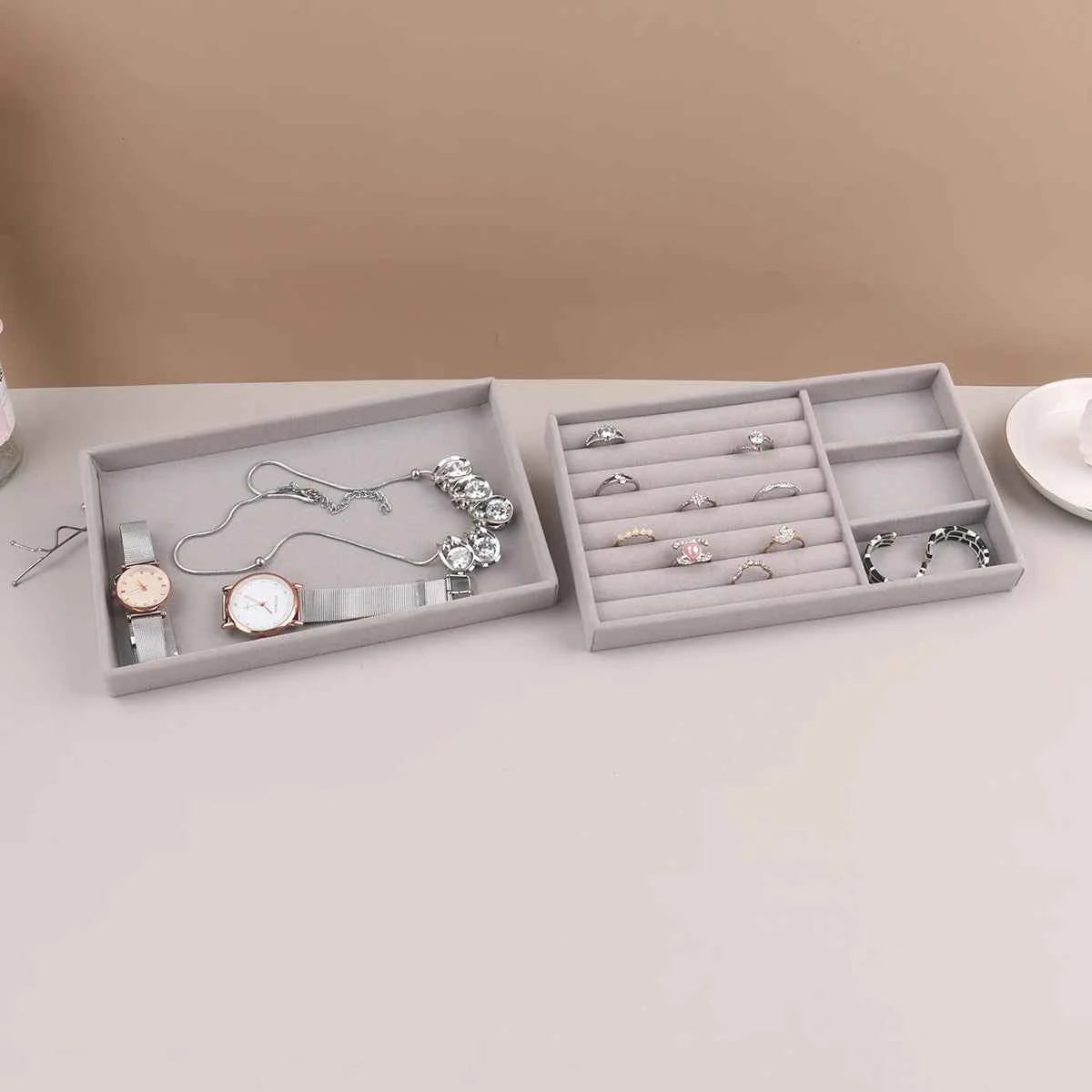 Velvet Jewelry Display Stackable Exquisite Jewellery Holder Portable Ring Earrings Necklace Organizer Box organizator de boys
