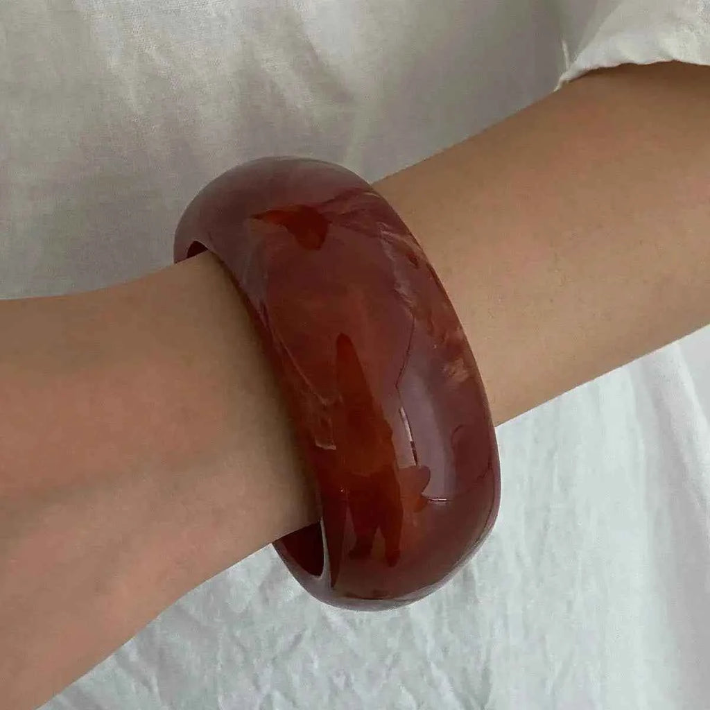 Ingemark 3 Styles Vintage Boho Chunky Resin Acrylic Bangles for Women Boho Wide Chunky Round Stackable  Bracelets Hand Jewelry