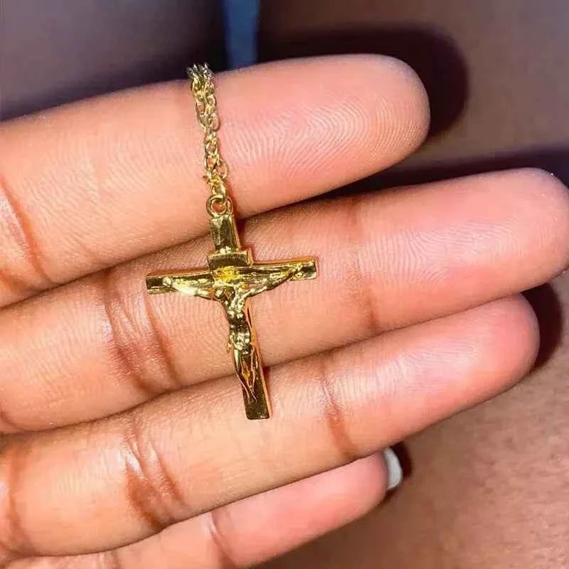 Cross Necklace 18K Gold Plated Religious Pendant Unisex Church Jewelry Gift Hypoallergenic Non-Fading Chain